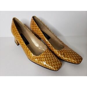 Stuart Weitzman Pumps Shoes 7AAAA Orange Snake Skin Closed Square Toe Block Heel